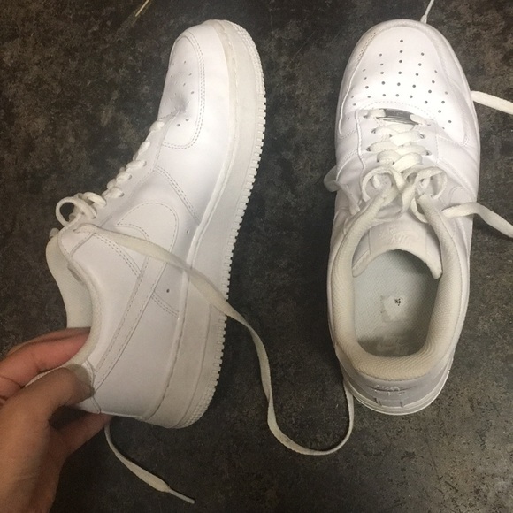Nike Air Force 1 - Picture 2 of 5